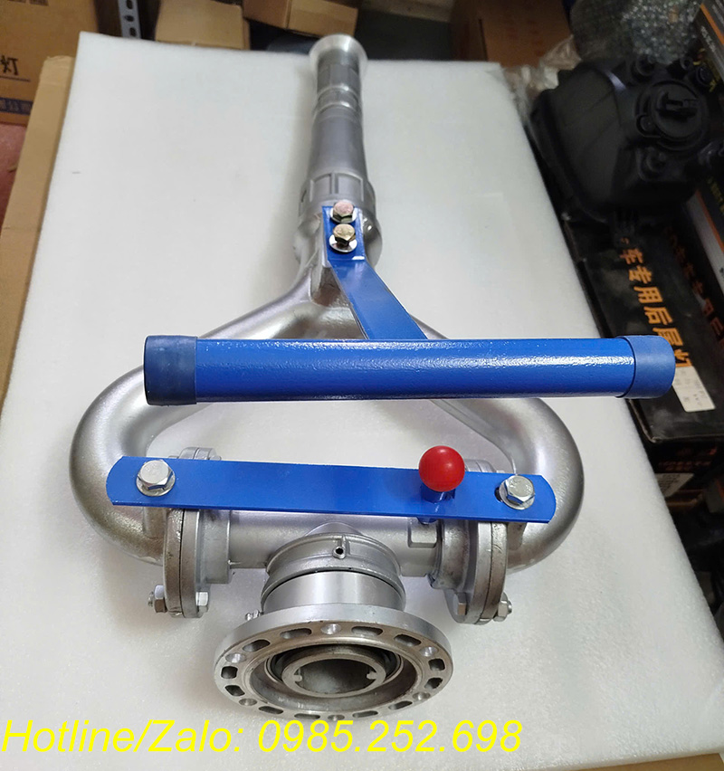 Súng phun tưới cây xe rửa đường