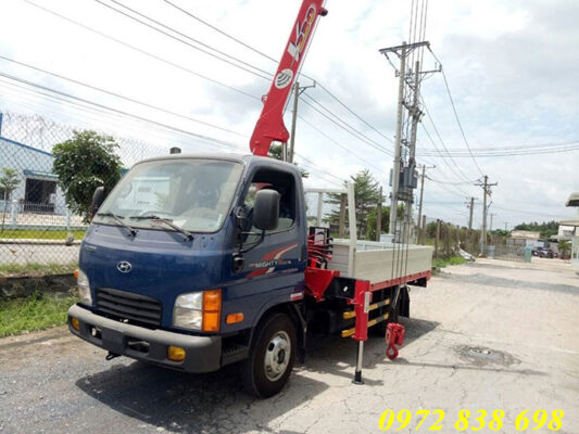 Xe cẩu tự hành 2.5 tấn Hyundai