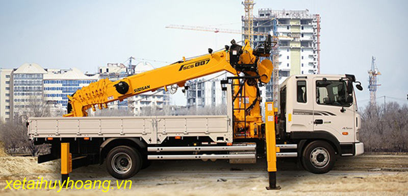 Cẩu Soosan 8 tấn