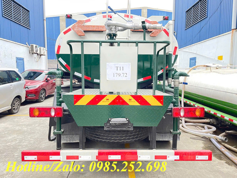 Hệ thống phun nước phía sau xe rửa đường dongfeng 9 khối