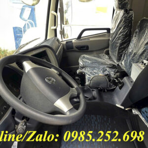 Nội thất cabin xe phun nước rửa đường dongfeng 9 khối