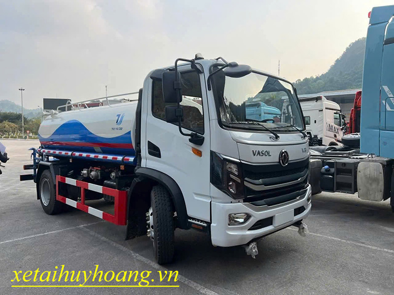Xe phun nước rửa đường 7 khối Dongfeng