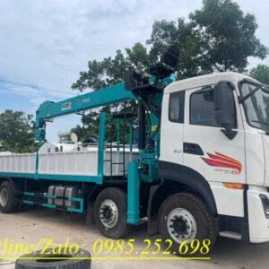 Dongfeng 4 chân gắn cẩu Hyundai 12 tấn